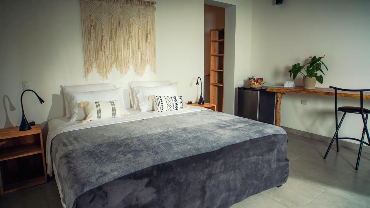 Vikara Bed & Breakfast Olon Ngoại thất bức ảnh